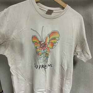 Supreme Butterfly Graphic T-Shirt Size L, Slightly Shrunk